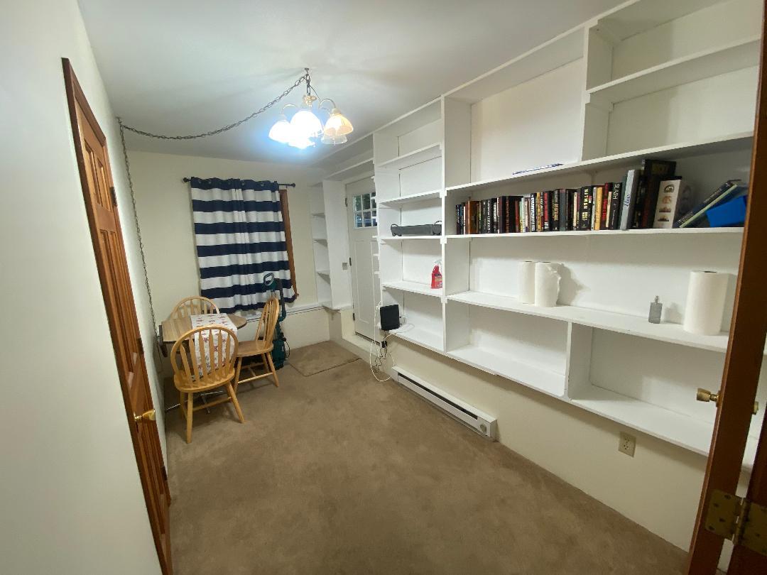 Den/Bedroom/Office - 50 Riverside Rd