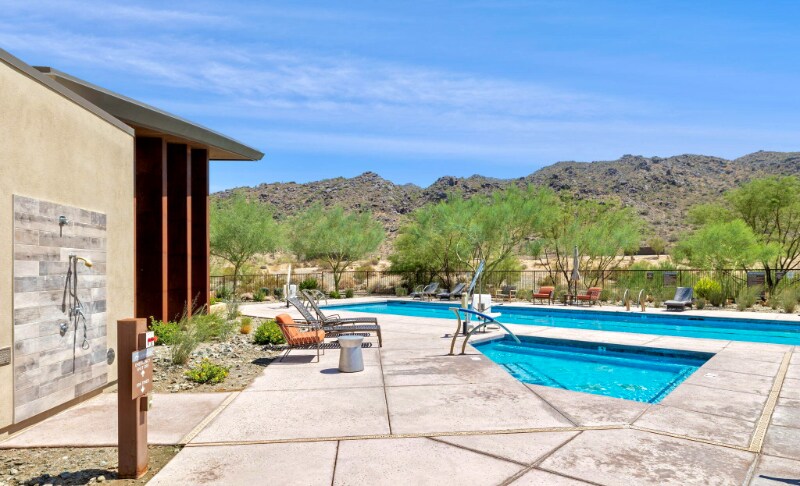 Building Photo - 1137 E Kachina Trl