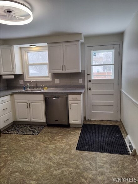 Building Photo - 32 Cascade Dr