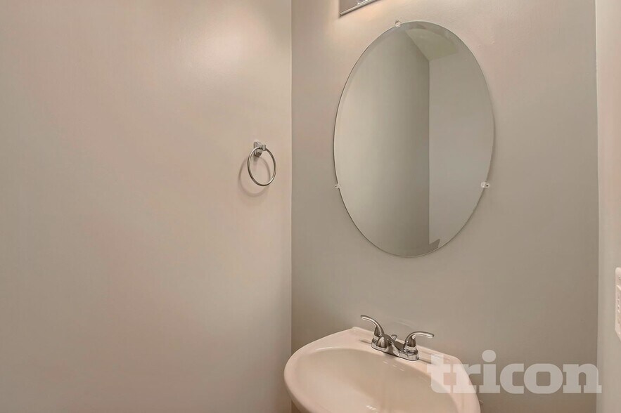 Building Photo - 3608 Pickeral St