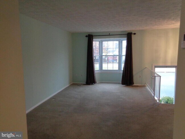 Building Photo - 4020 Rustico Rd