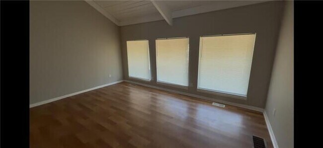 Building Photo - 2481 Terrace Trail