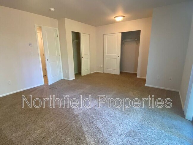 Building Photo - 3421 31st Dr