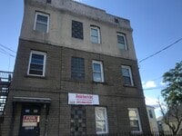 Building Photo - 421 Bishop Ave