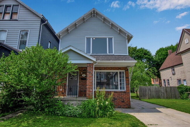 Building Photo - Furnished 4-Bedroom Single-Family Home on Buffalo’s West Side