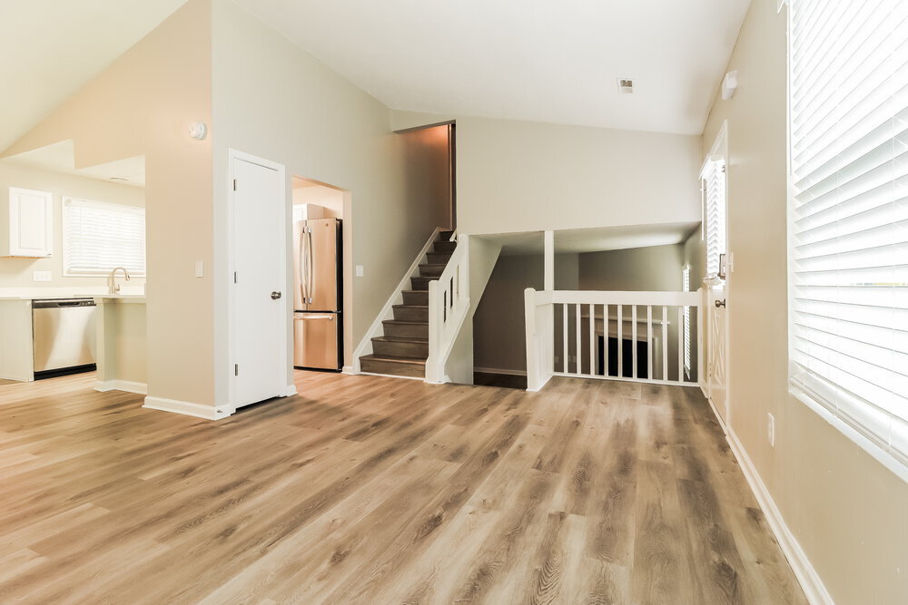 Building Photo - 876 Highland Terrace NE