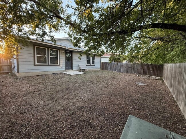 Building Photo - 5518 Timber Haven