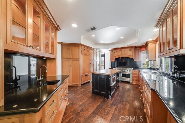 Building Photo - 8 Marquesa