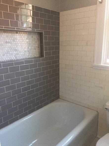 Bathroom - 1805 Middle St