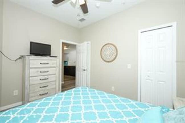 Building Photo - 694 Seabrook Ct