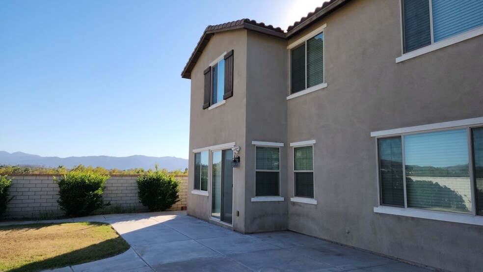 Building Photo - 7668 Villa Rosa Ct