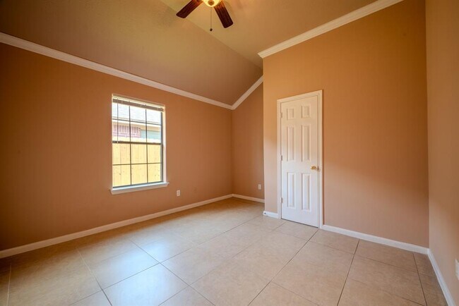 Building Photo - 15719 Edo Cir