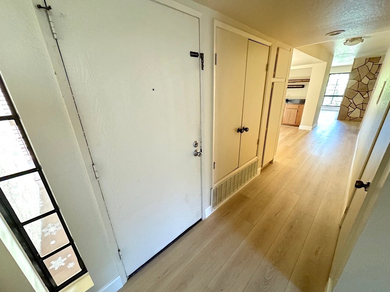 Building Photo - 230 Bethany Rd