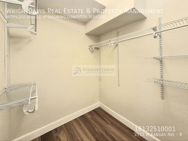 Building Photo - 2513 W Kansas Ave