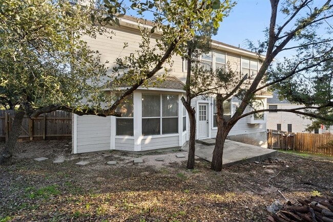 Building Photo - 803 Cashew Ln