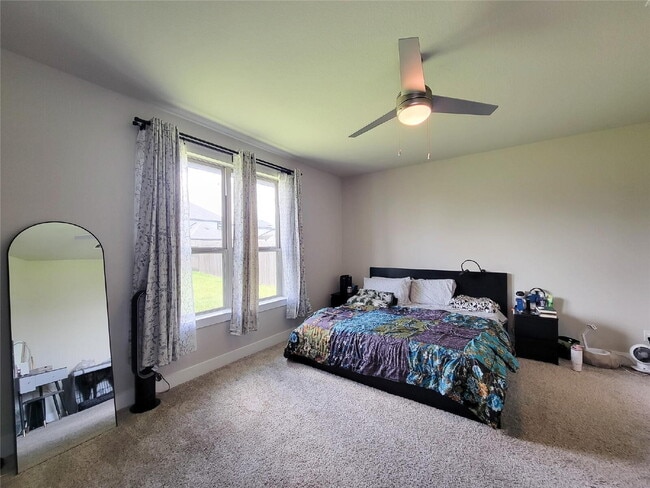 Building Photo - "Spacious 4-Bedroom Haven in Katy, TX with 3.5 Baths – Your Ideal Family Retreat Awaits!"
