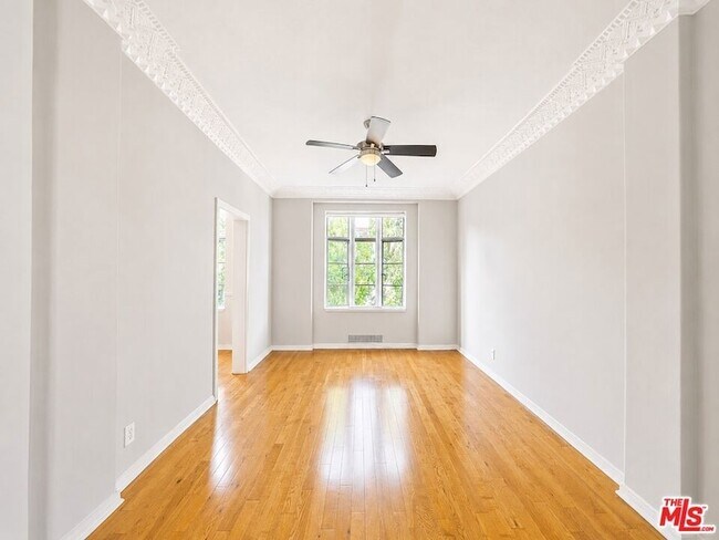 Building Photo - 1314 Hayworth Ave