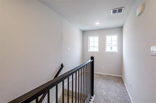 Building Photo - 737 Santa Lucia Dr
