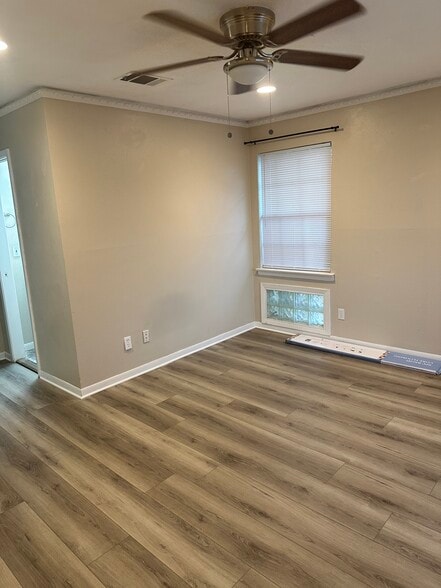 Bedroom - 5718 Penrose Ave