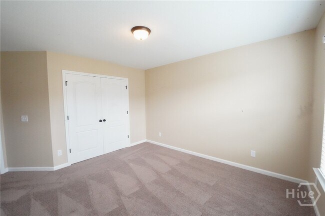 Building Photo - 112 Bellevue Blvd