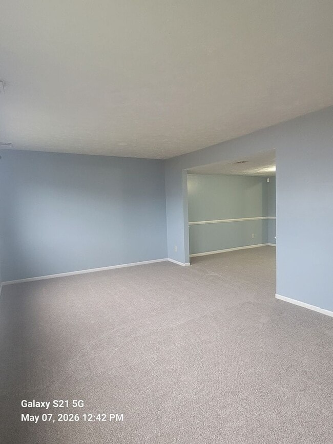 Building Photo - 4 bedroom 3.5 bathrooms townhouse in Kempsville.