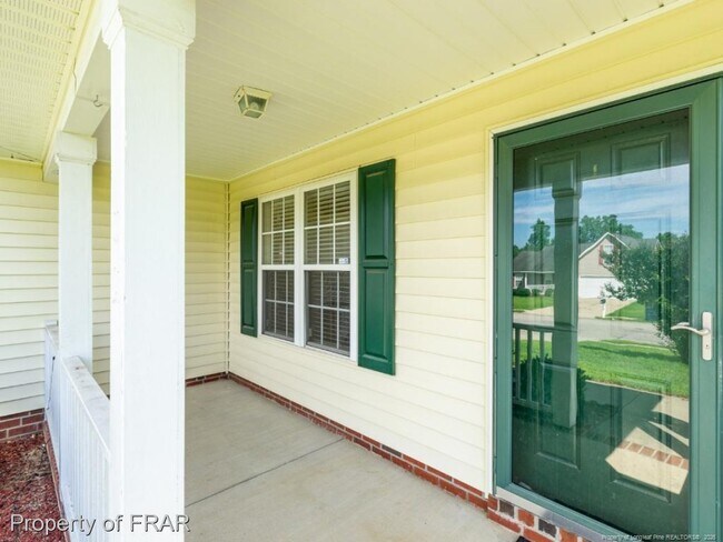 Building Photo - 239 Van Buren Dr