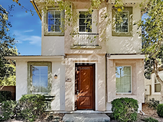 Primary Photo - 10026 E Isabella Ave