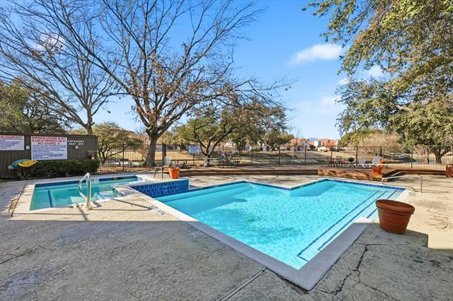 Building Photo - 505 Ranch Trail