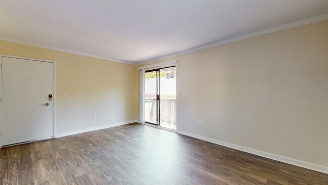 Building Photo - 107 Marin St