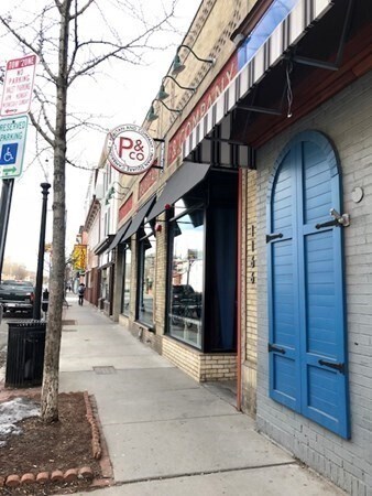 Building Photo - 1174 Cambridge St