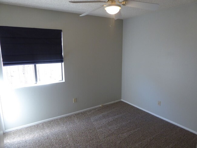 Building Photo - COMING SOON! Live Oaks Community 3 Bedroom...