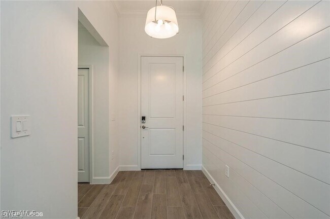 Building Photo - 19121 Hinkley Dr