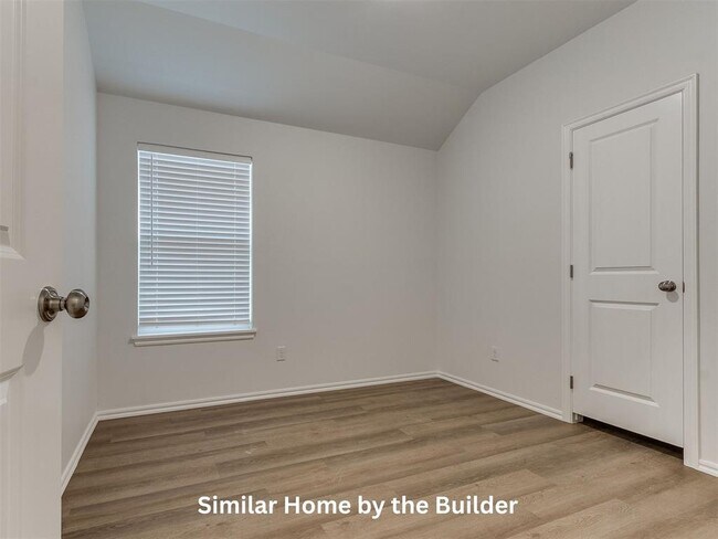 Building Photo - 11600 Mackenzie Wy