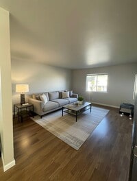 Building Photo - 1 A St