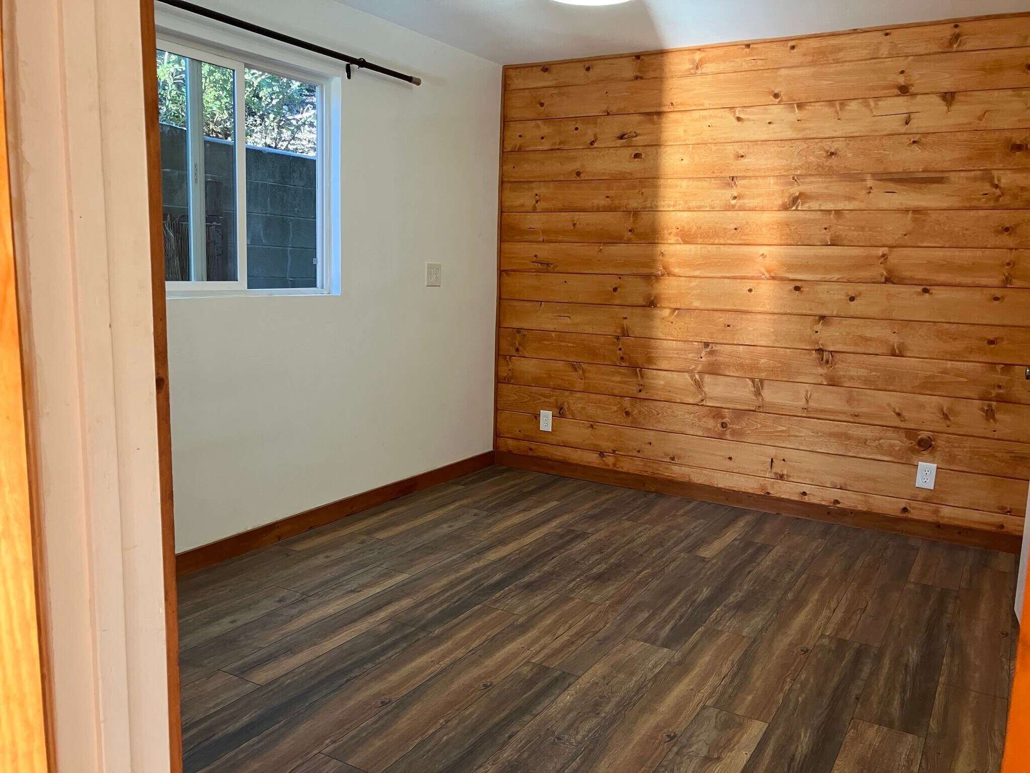 Bedroom - 22933 Portage Circle Dr