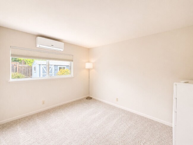 Building Photo - Bright, Updated Bungalow with 250 SF Bonus Sunroom