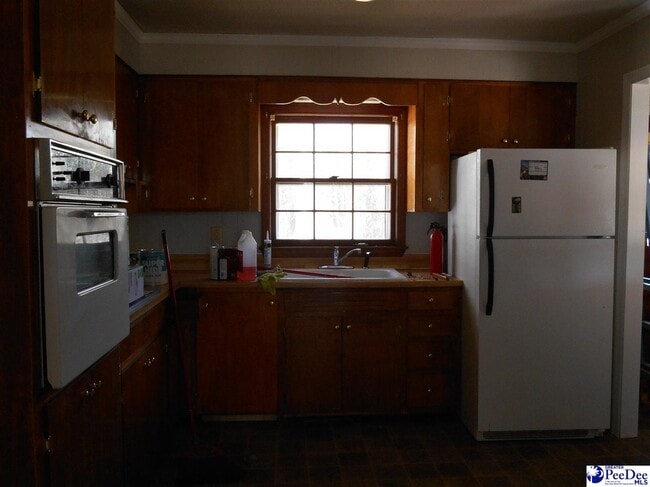 Building Photo - 1234 Manorway Dr