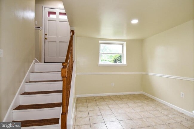 Building Photo - 13303 Huntington Ln
