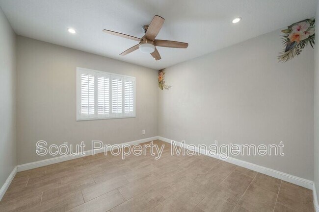 Building Photo - 36052 Breman Ct