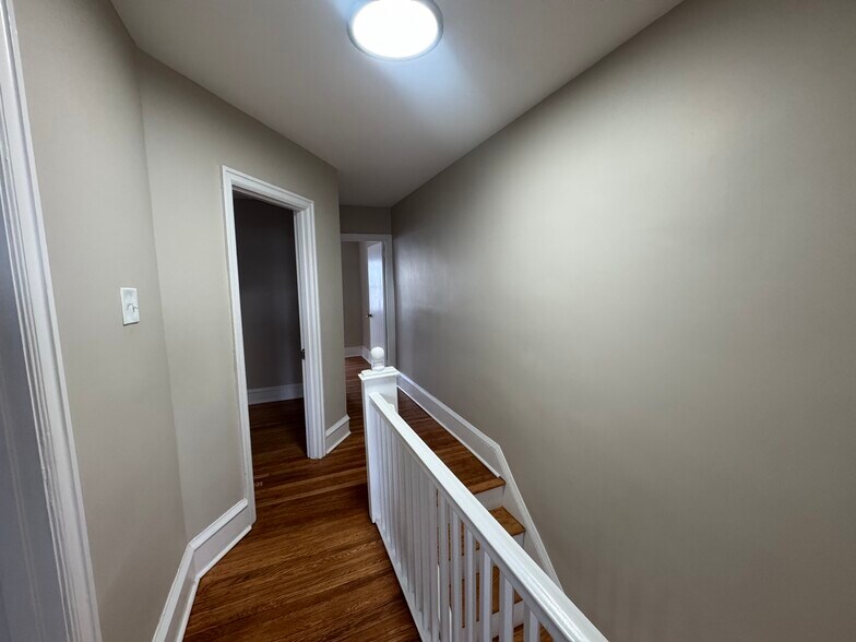 Building Photo - 5948 Malta St