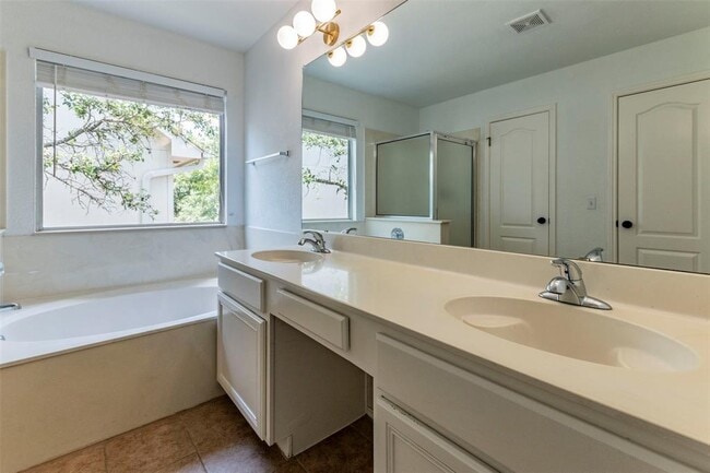 Building Photo - 8112 Siringo Pass