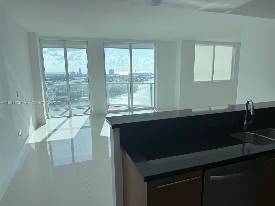 Building Photo - 244 Biscayne Blvd