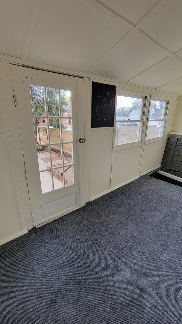 Building Photo - Charming House in Downtown Frederick