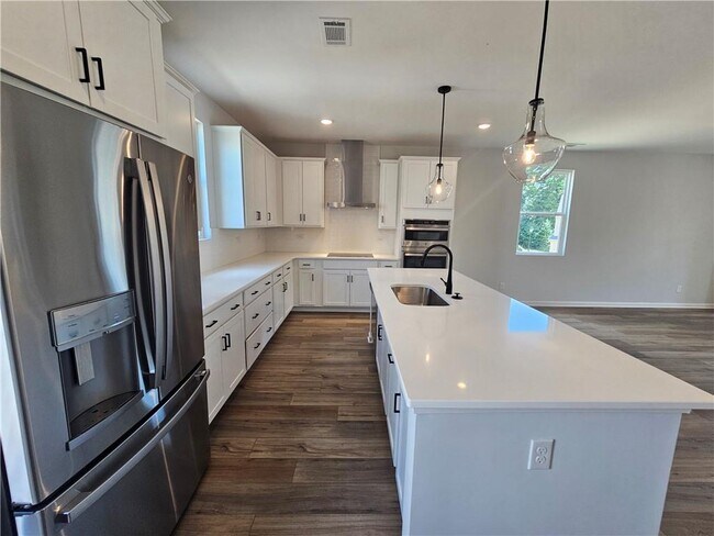 Building Photo - 3670 Willow Glade Trl