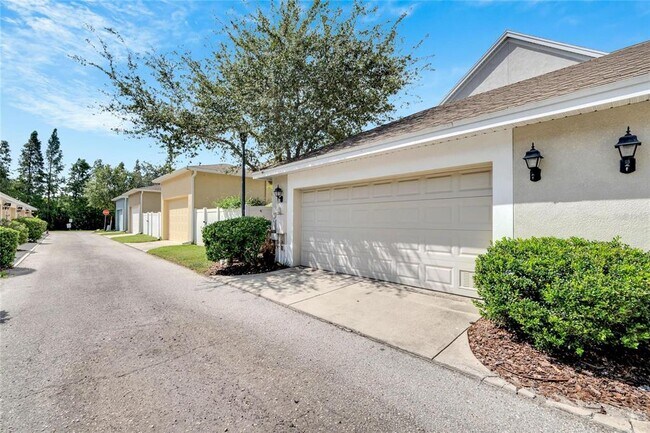 Building Photo - 7322 S Trask St