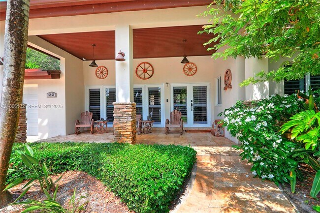 Building Photo - 6461 SW 74th St