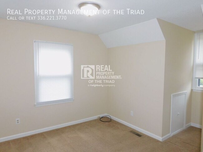 Building Photo - 1723 Hannaford Rd