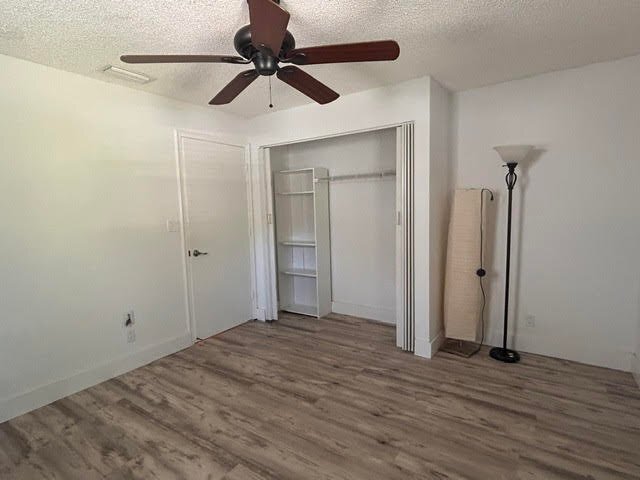 Building Photo - 3054 S Oakland Forest Dr