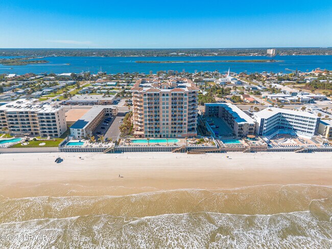 Building Photo - 3245 S Atlantic Ave