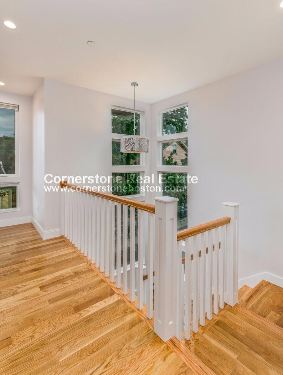 Building Photo - 7 Alleghany St